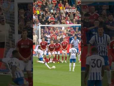 Welbeck's INCREDIBLE Strike ... 🔥