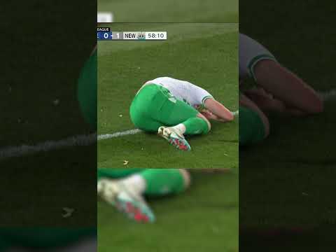 Jordan Pickford Not Want Any of Longstaff’s Penalty Appeals. 🤭