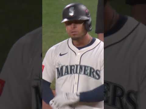 Leo Rivas comes through with a game-tying hit - on his birthday!