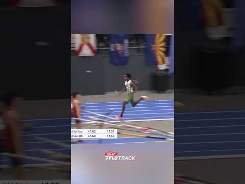 The 2025 VA Showcase delivered an Archbishop Carroll 4x200m NR of 1:25.21.