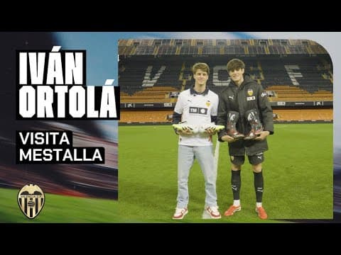 JAVI GUERRA RECIBE A IVÁN ORTOLÁ EN EL CAMP DE MESTALLA