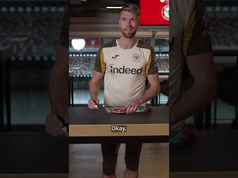 Rate the Brentford badge icing 👀