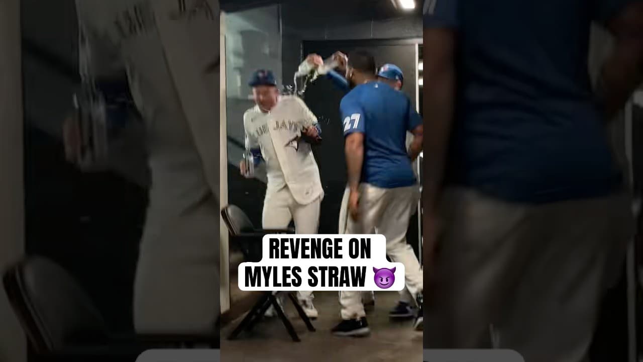 Myles Straw went from the hunter to the hunted 😏💦🤣😈 #MLB #Toronto #BlueJays