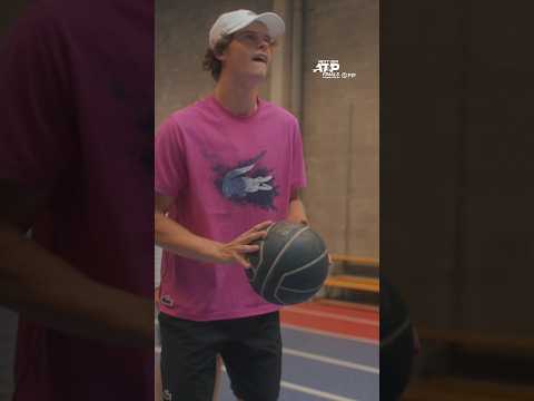 Alex Blockx is a master on the tennis court... and basketball court? 🏀😅