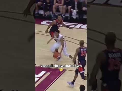 Two-hand flush 👏  #floridastateseminoles #floridastate #fsu #collegebasketball #ncaabasketball
