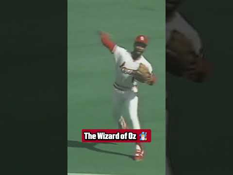 Full dive ➡️ Burpee ➡️ Laser throw! 👌 #shorts #mlb #baseball #cardinals