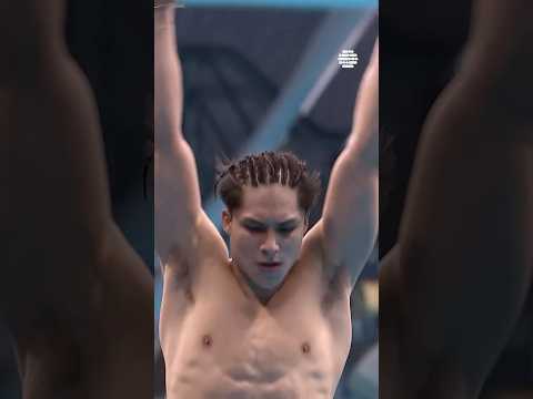 The same dive all around the 🌎 Osmar Olvera and the 109C! 🇲🇽 #diving #fearless #mexico