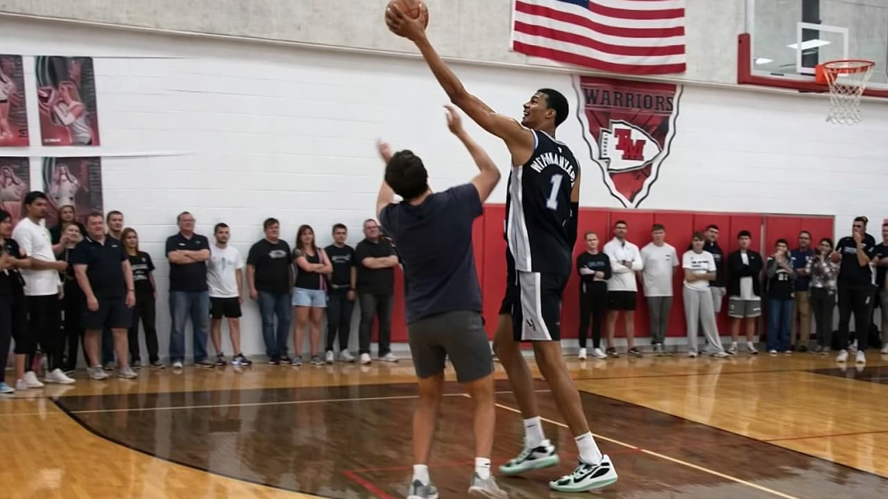 This Fan Really Thought He Had A Chance