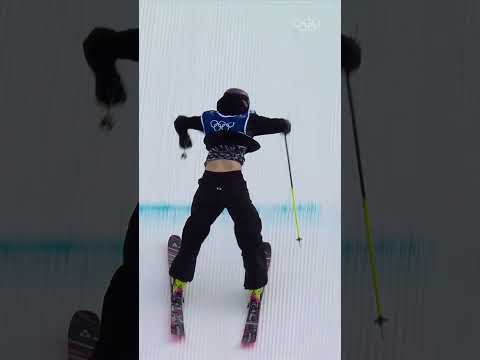 🥇 Mathilde Gremaud wins gold in the freeski women's slopestyle! ❄️⛷️ #MilanoCortina2026