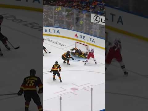 Cools ➡️ Mika #willcuylle #mikazibanejad #nyr #nhl #hockey #goal