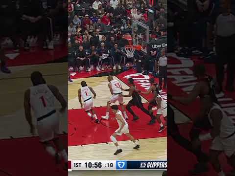 Batum always in the right spot 🔒