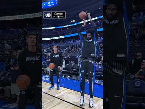 THESE SHOT FAKES ARE EVERYTHING! 😂