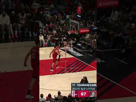 Amen PUNISHING the rim 💢 #rockets