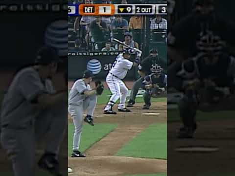 Twenty years ago today, Mike Mussina let Joe Torre know he was going to finish what he started 🤣