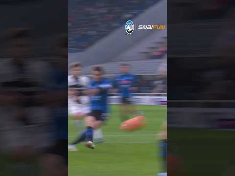 La parabola perfetta di De Roon contro il Parma è il primo #GOTM del 2026 💫🤩 Powered by #Snaifun