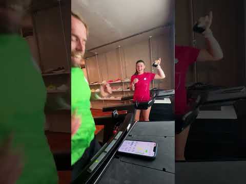 One mile head to head! 🏃