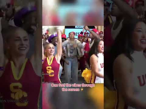 Kai and JuJu breaking it down 🍿(via @KaiCenatLive)