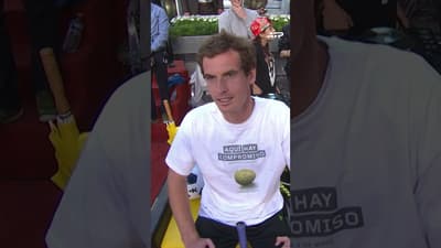 Rafa Nadal films Andy Murray courtside 😂
