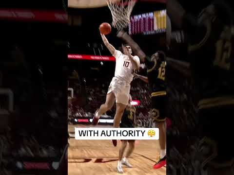 A monstrous slam 🔥 #floridastate #accbasketball #collegebasketball #ncaabasketball #slamdunk