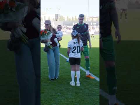 🎦 Así fue el homenaje a Fernando Martín en la previa del Valencia CF Mestalla - CD Alcoyano