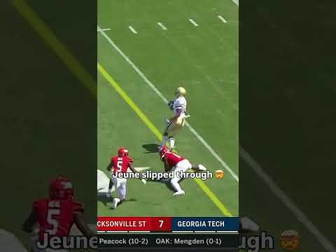 That spin move was insane 🔥 #georgiatech #accfootball #collegefootball
