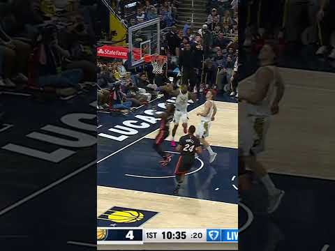 What a Play by Andrew Nembhard to find Quenton Jackson Open 🔥