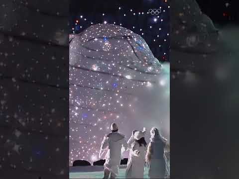 Relive the unforgettable energy of the #Vancouver2010 Opening Ceremony. ❄️🇨🇦