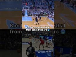 Kon was meant for this 🤝 #dukebluedevils #accbasketball #collegebasketball