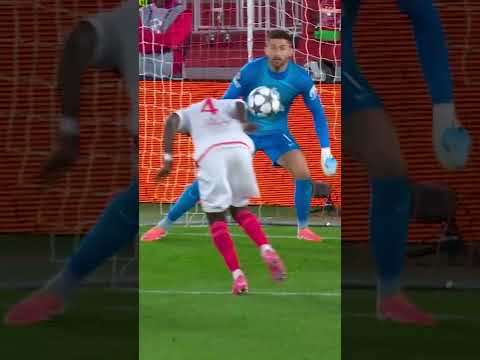 A standout display from Vic 💫