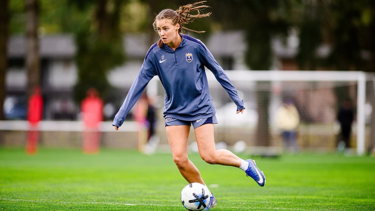 Press Conference: Sally Menti previews matchup against Houston