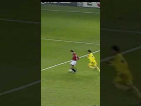 David Beckham's First United Goal! ✨