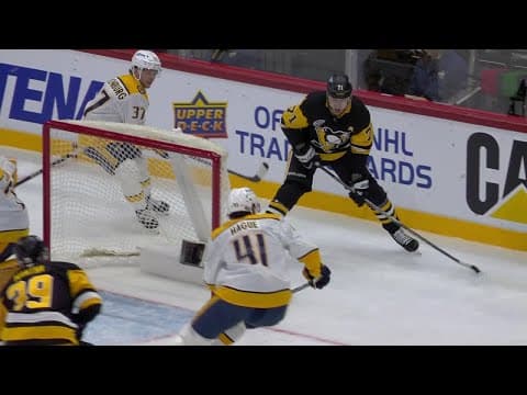 MALKIN from behind the goal, IN Sweden, AGAIN 😏