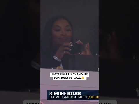 Olympic legend Simone Biles in the house to watch some hoops 🏀 ‼️