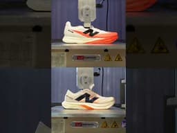 The New Balance SC Elite v4 against the SC Elite v5 #runningshoes #satisfying