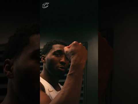 ⌚️ Perfect timing for a Sunday win! #LetEmKnow #Cavs #DonovanMitchell #ShedeurSanders #NBA #Shorts