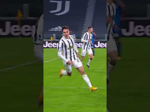 GREAT FINISH BY CHIESA ​😍​ #shorts #juventus #football