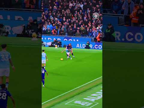 That's why we love Bernardo Silva 👑 #mancity #premierleague #football #strength #football #portugal