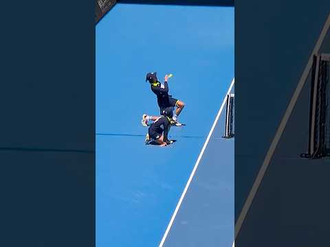 Ballkid has SKILLS! 🔥