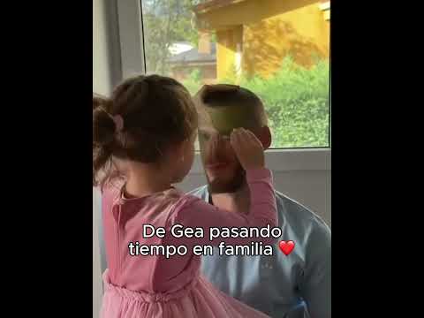 David De Gea is a family man (via d_degeaofficial/IG)