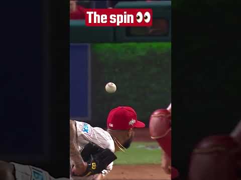 Cristopher Sánchez’s changeup is FILTHY 🤮