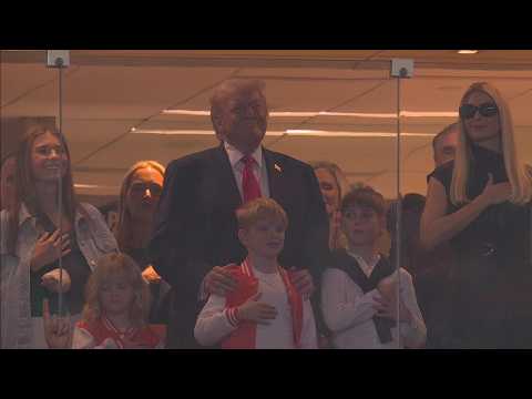 Jamal Roberts performs the Star Spangled Banner at the 2026 CFB National Championship 🇺🇸 | ESPN