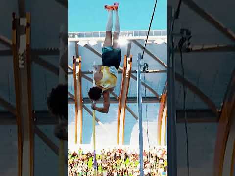 The pole vault 🐐 chasing his 3rd consecutive world title ✈️ #worldathleticschamps #sweden #sports