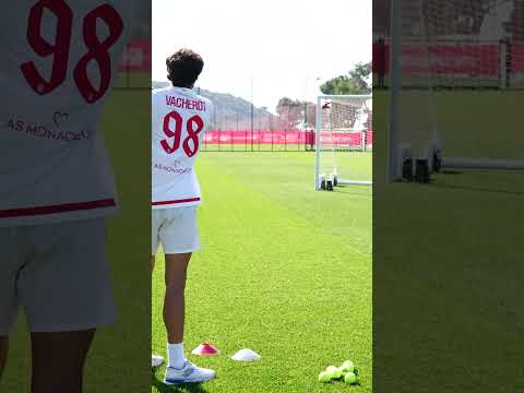 Ce niveau de précision de Valentin Vacherot 😱 #asmonaco #tennis #challenge