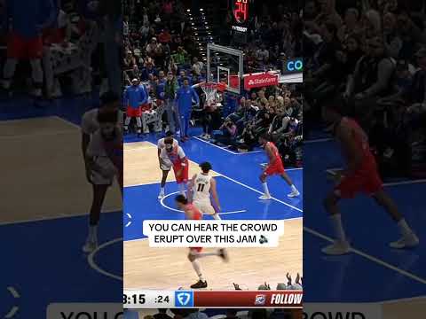 Aaron Wiggins with the lefty jam 🔥