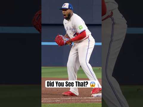 Tyler Rogers made Vladimir Guerrero Jr. speechless 😮 #MLB #BlueJays #Toronto