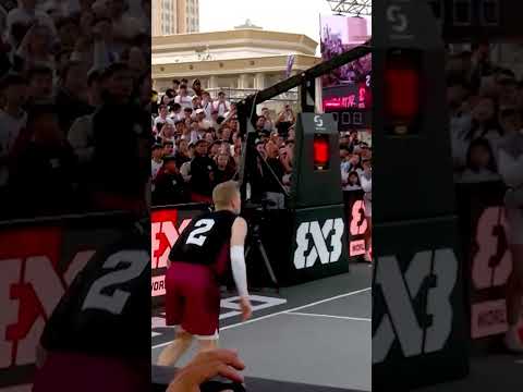 They couldn't see these dunks, but you can 🫣    #3x3Basketball Via: FIBA3x3