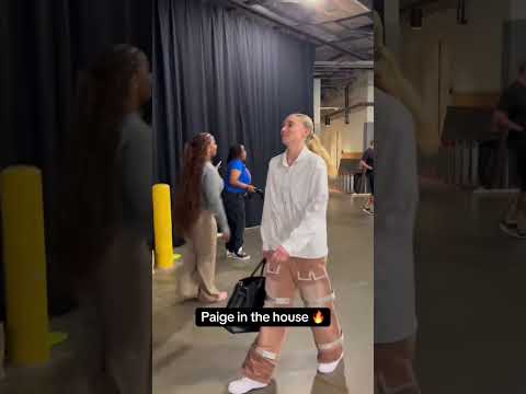 Paige Bueckers arrives for matchup vs. Fever 🔥