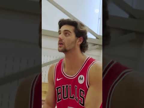 World Class Swimmers Enjoy Basketball #swimmer #basketball #athletelife #ChicagoBulls