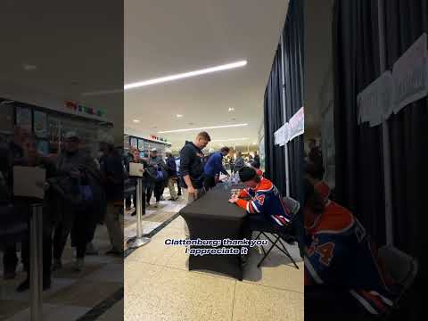 Connor Clattenburg Mic'd At The WEM Autograph Session