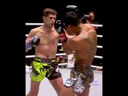 Next-Level STRIKING⚡🥊 Relive the crazy battle between Jo Nattawut and Sasha Moisa back in 2019!